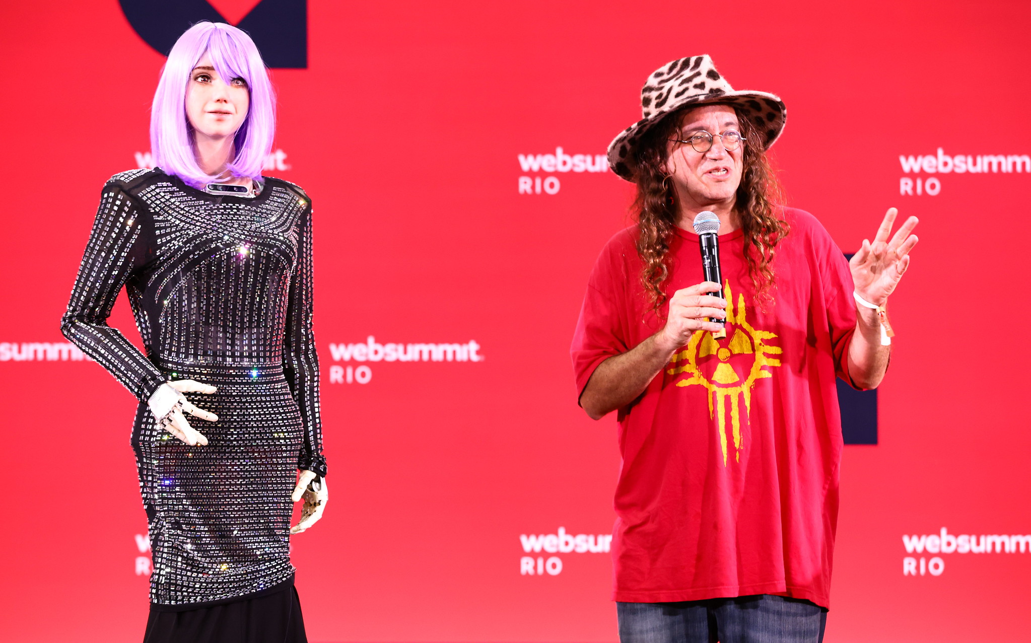 Desdemona the robot, left, and Ben Goertzel, Founder & CEO, SingularityNET